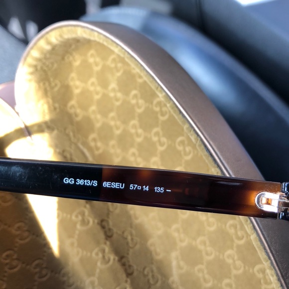 Gucci Sunglasses - Picture 5 of 6